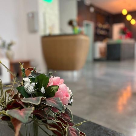 Hotel Miro Rimini Luaran gambar