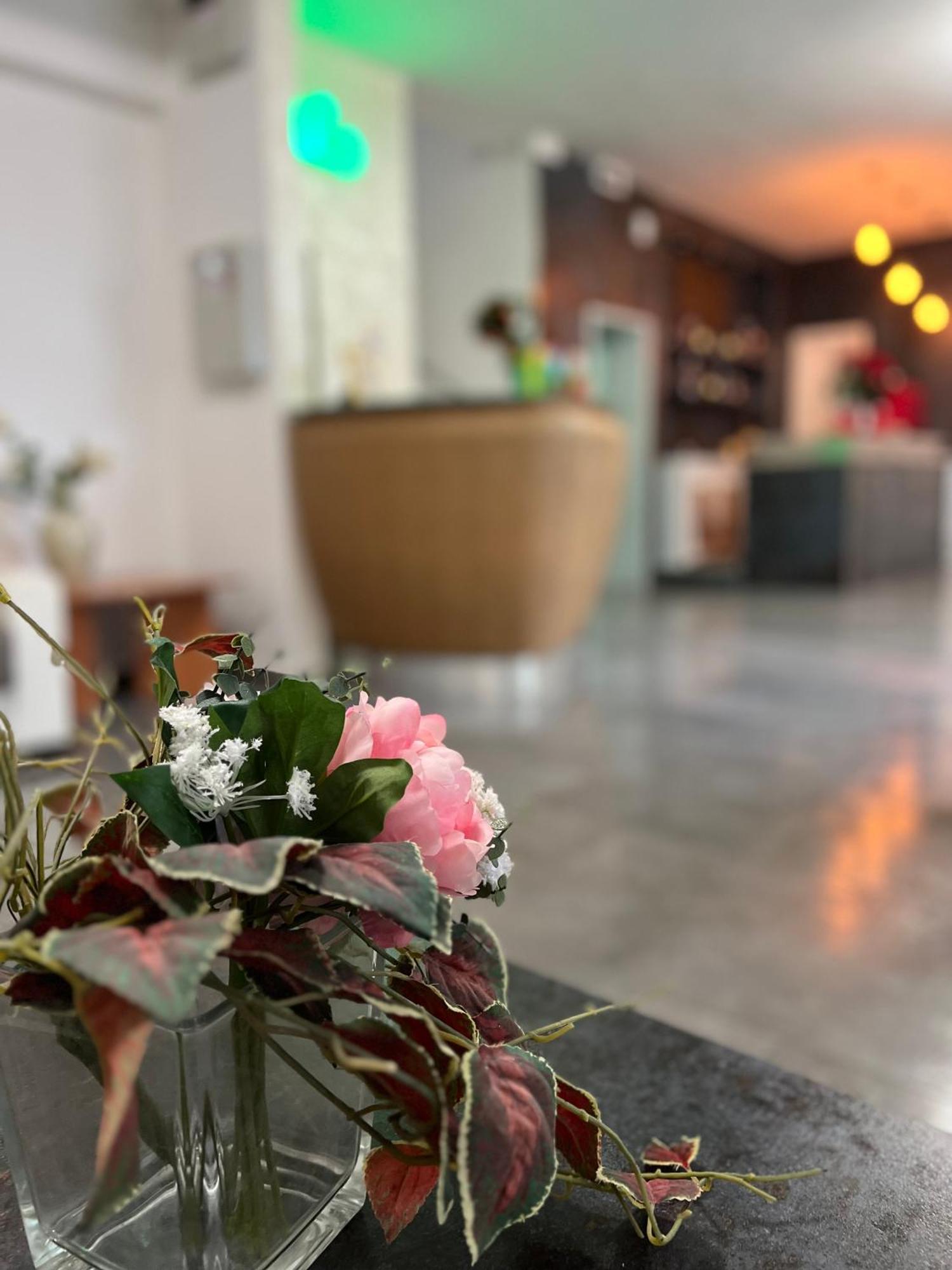 Hotel Miro Rimini Luaran gambar