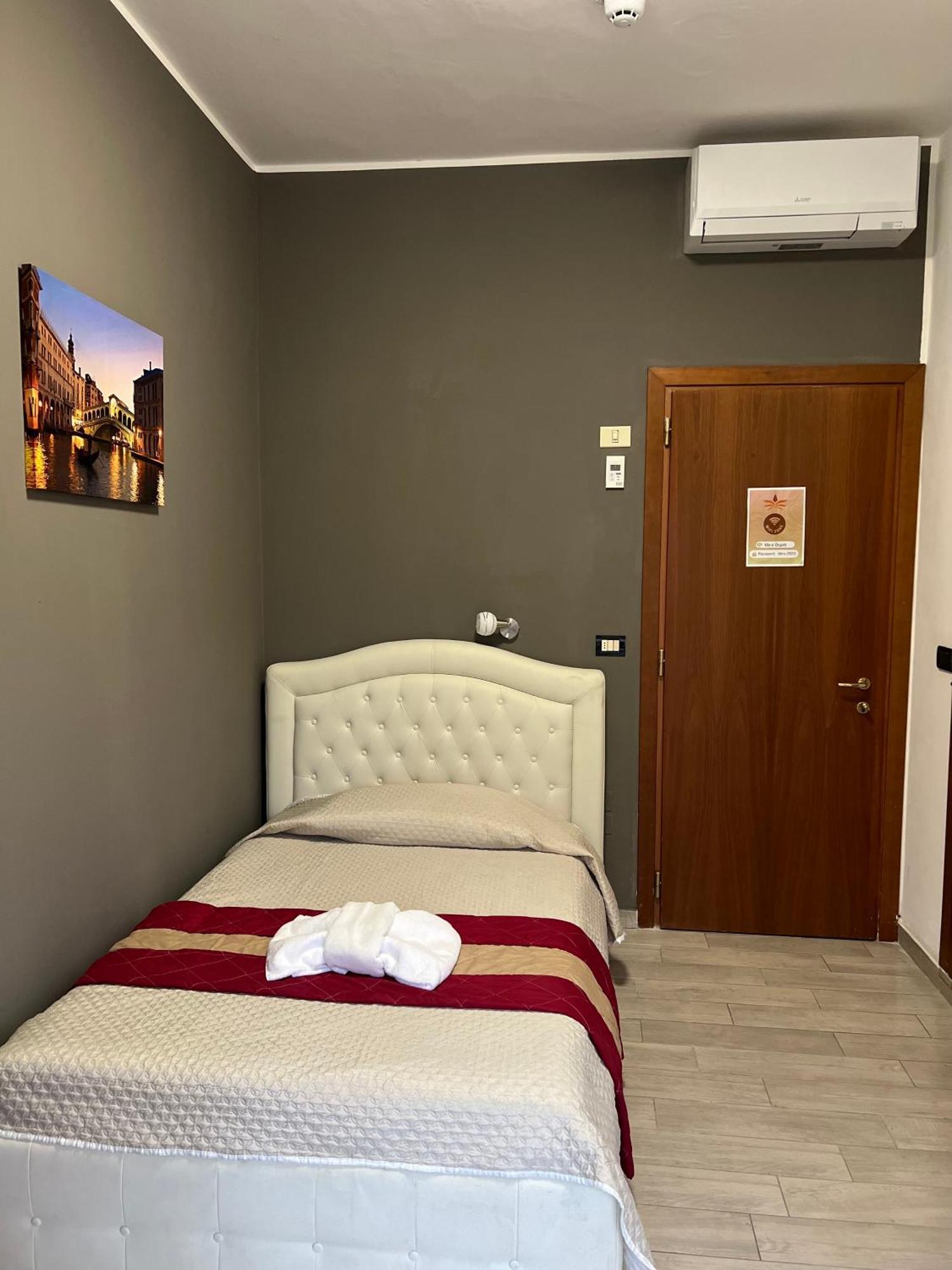 Hotel Miro Rimini Luaran gambar