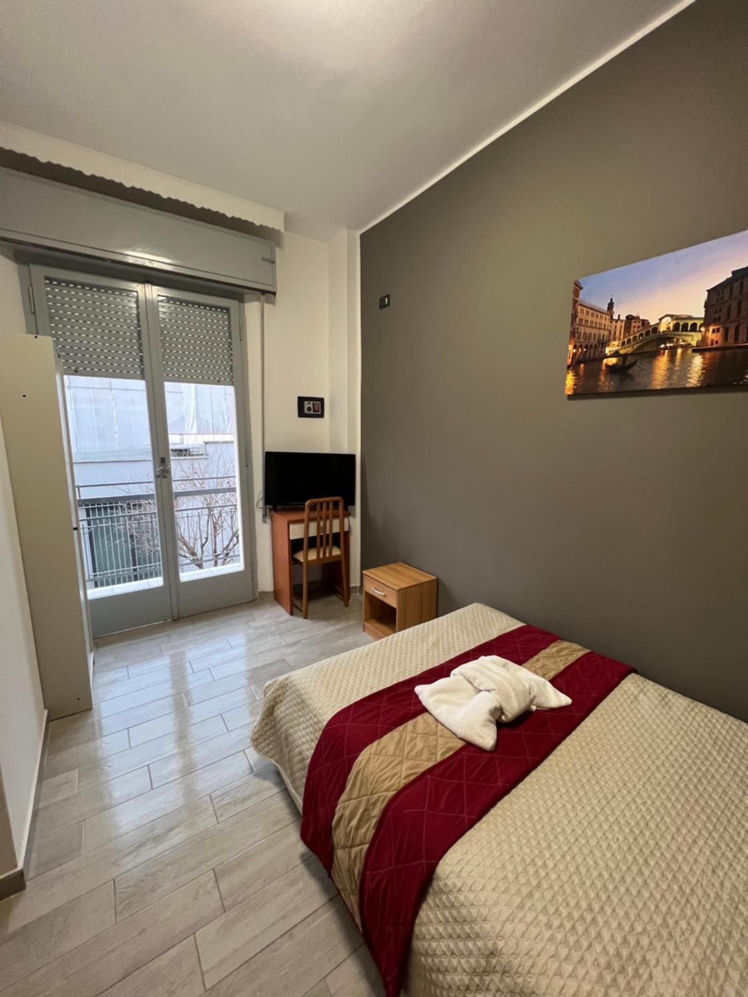 Hotel Miro Rimini Luaran gambar